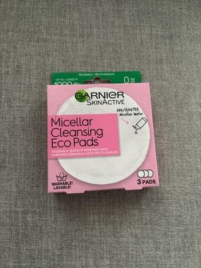 Garnier SkinActive Micellar Cleansing Eco Pads - Pink & White